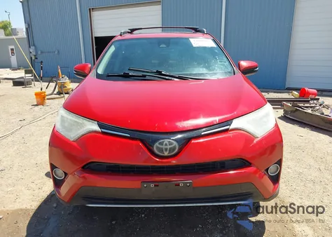 2017 Toyota Rav4 Xle из США, поврежденный, VIN JTMWFREVXHJ140953